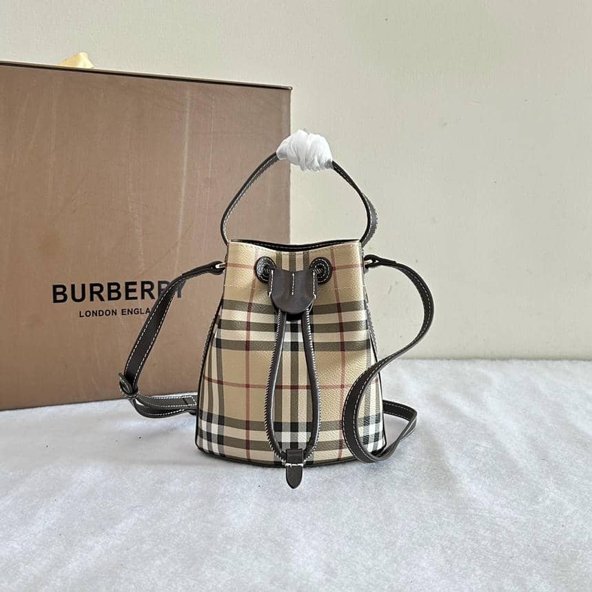 Burberry Bag 86